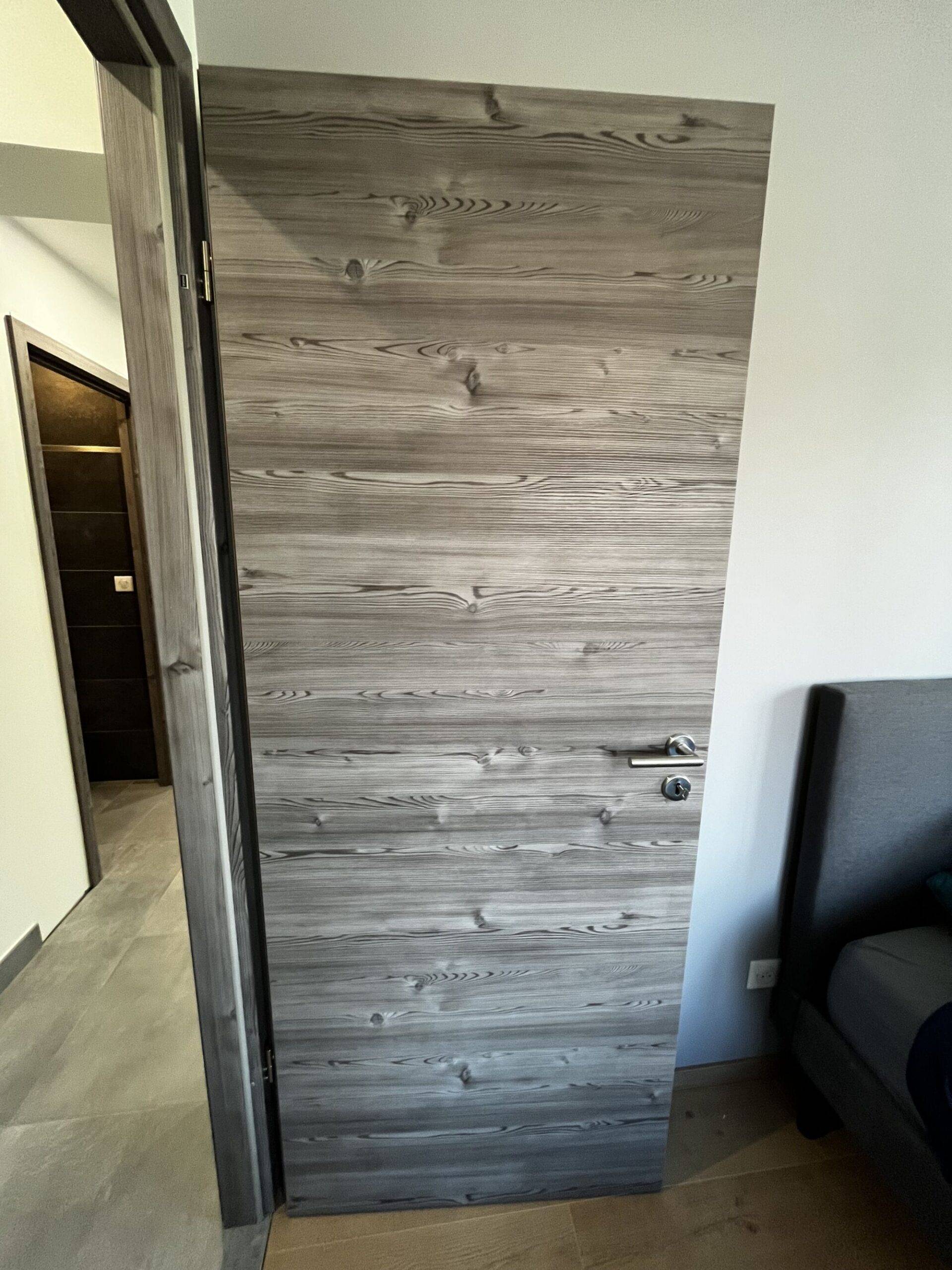 Porte interieur Huga à Widensolen Mulhouse 1